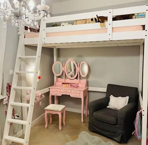 Dragon Bridge -spacious Central District - Perfect For Families And Couples ليوبليانا