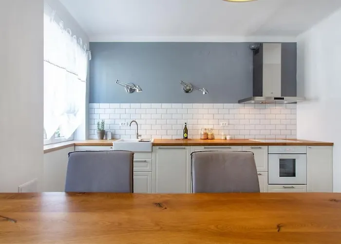 Dragon Bridge -spacious Central District - Perfect For Families And Couples شقة *