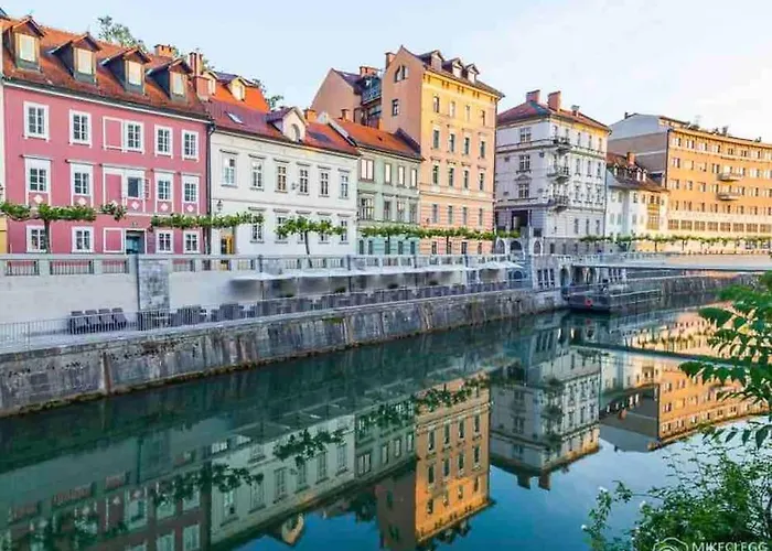 شقة Dragon Bridge -spacious Central District - Perfect For Families And Couples