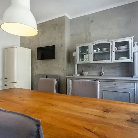 Daire Dragon Bridge -spacious Central District - Perfect For Families And Couples Ljubljana